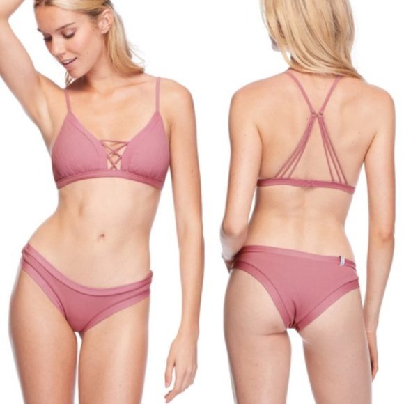 Body Glove Other - NEW Body Glove Phoebe Rosewood Strappy Bikini Top